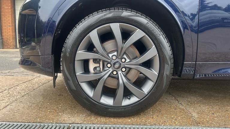 2022 Land Rover Discovery Sport 2.0 P250 Petrol R-Dynamic SE 5dr Auto 5 Seat