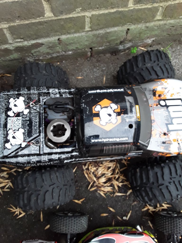 Rc cars  one a savage xl and a hyper 7 with spare engine 