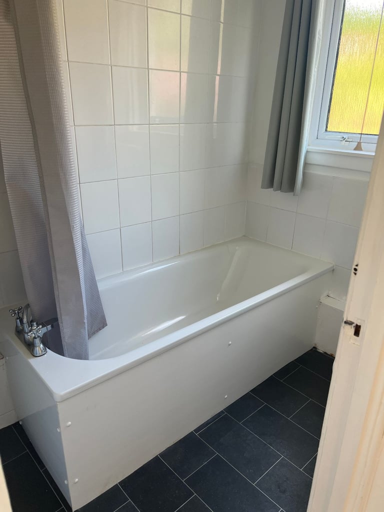 Smart, Modern 1 Bed Ground Floor Flat In Beattie Court, Hawick