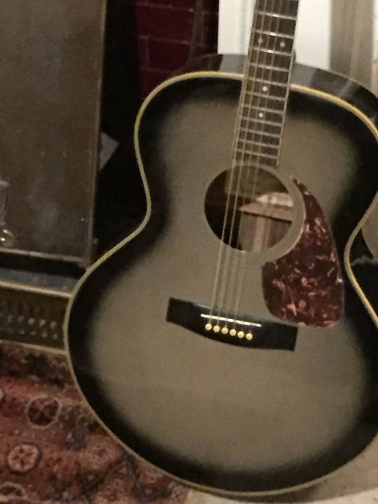 !980s Jumbo copy of Gibson jumbo J180-a-like by Magnum