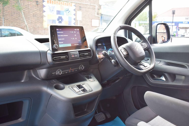 2023 Citroen Berlingo 50kWh Feel XL Auto 5dr (7.4kW Charger) MPV Electric Automatic