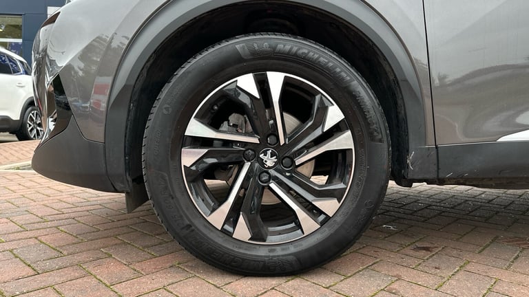2021 Peugeot 2008 1.2 PureTech Allure Premium SUV 5dr Petrol Manual Euro 6 (s/s) (100 ps) SUV Pet...
