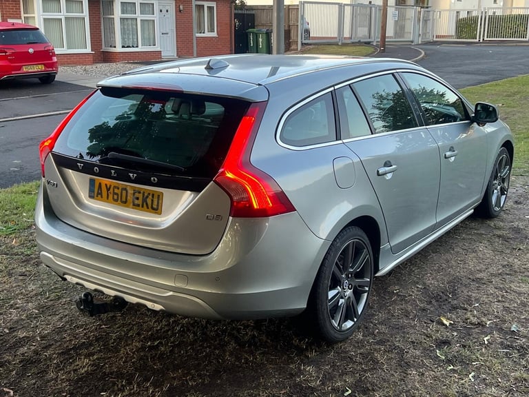 2010 Volvo V60 D3 [163] SE Lux 5dr Geartronic ESTATE Diesel Automatic