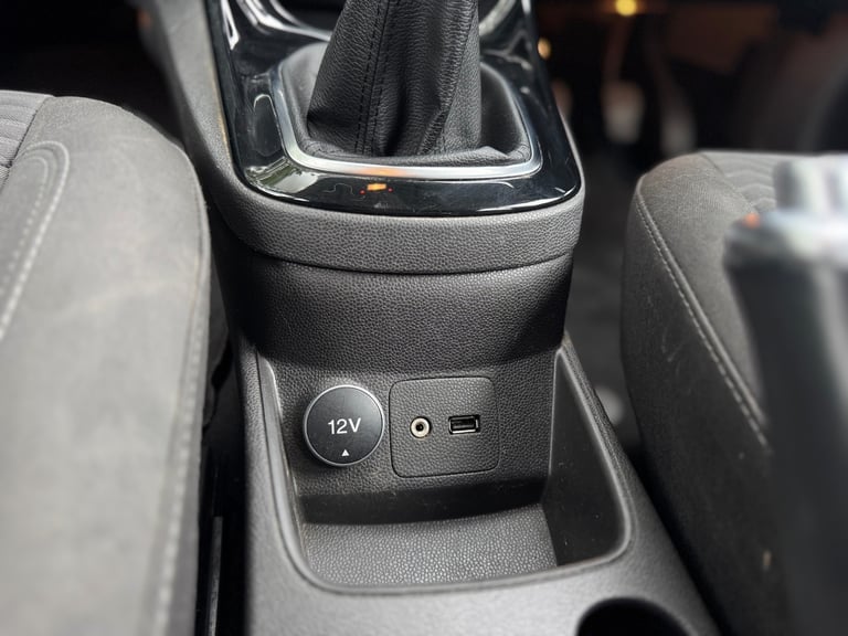 2016 Ford Fiesta 1.25 82 Zetec 5dr HATCHBACK Petrol Manual