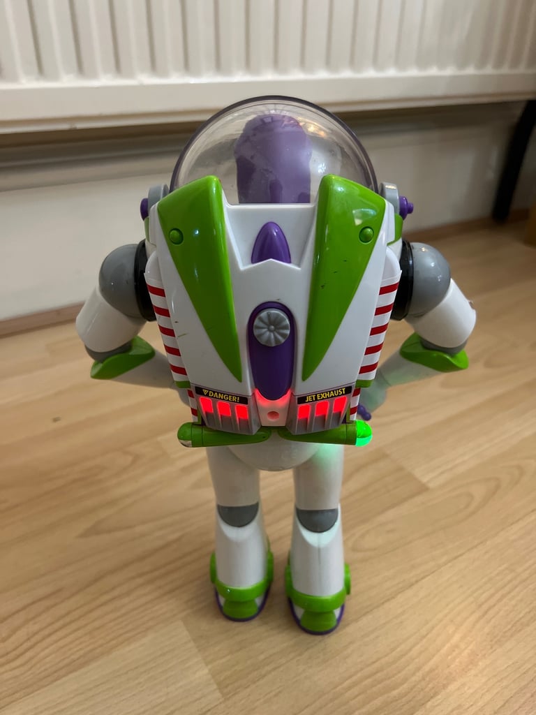 Buzz Light Year