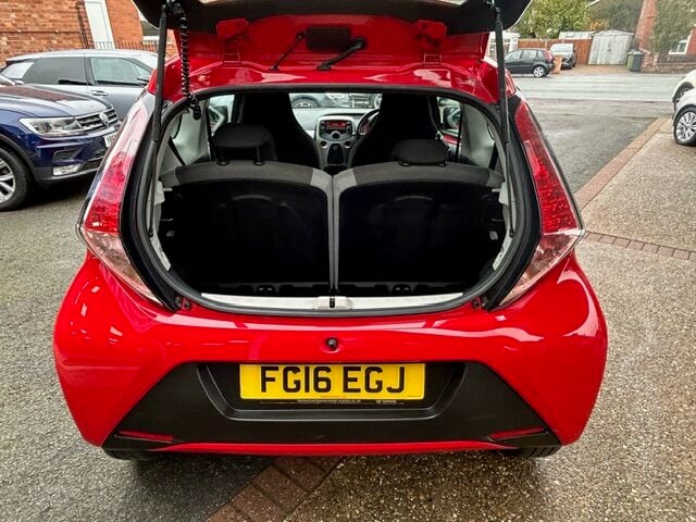 2016 Toyota AYGO VVT-I X-PLAY Hatchback Petrol Manual