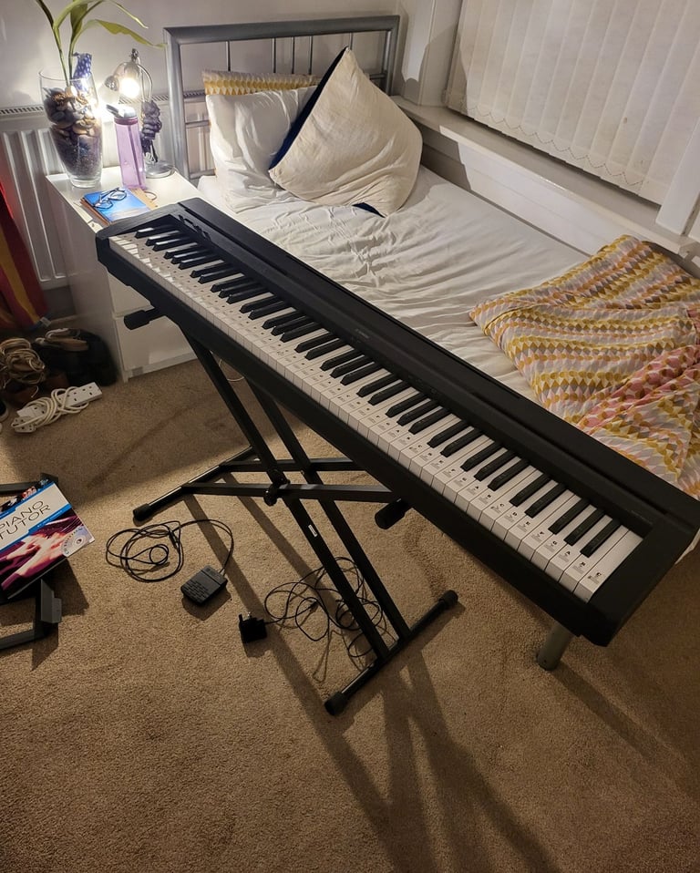 Yamaha keyboard p45