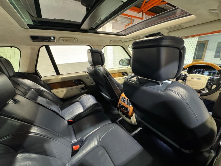 2018 Land Rover Range Rover 2.0 P400e 12.4kWh Autobiography Auto 4WD Euro 6 (s/s) 5dr ESTATE Petr...