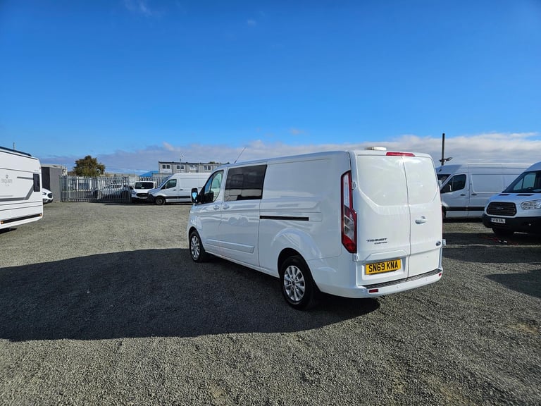 FORD TRANSIT CUSTOM 320 LIMITED 130 L2 CREWVAN, ULEZ FREE, WET BELT JUST DONE