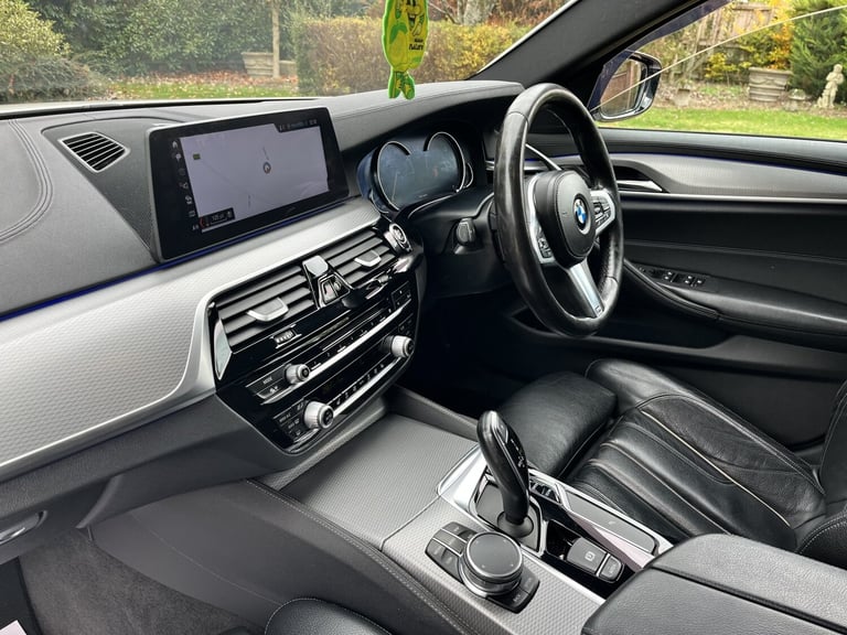 BMW 5 SERIES 2.0 520d M Sport Saloon 2017