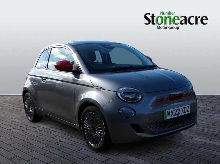 image for 2022 Fiat 500 24kw 95hp Electric (red) HATCHBACK Electric Automatic