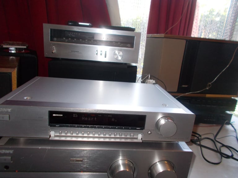 ST-SB920 QS ASM SILVER HIGH END FM AM RDS TUNER