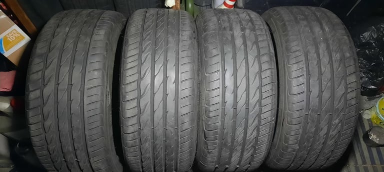 image for 205 40 17  x 4 tyres like new 