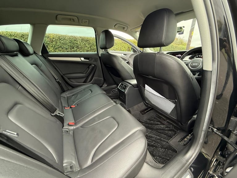 2025 Audi A4 S Line Estate PETROL Manual