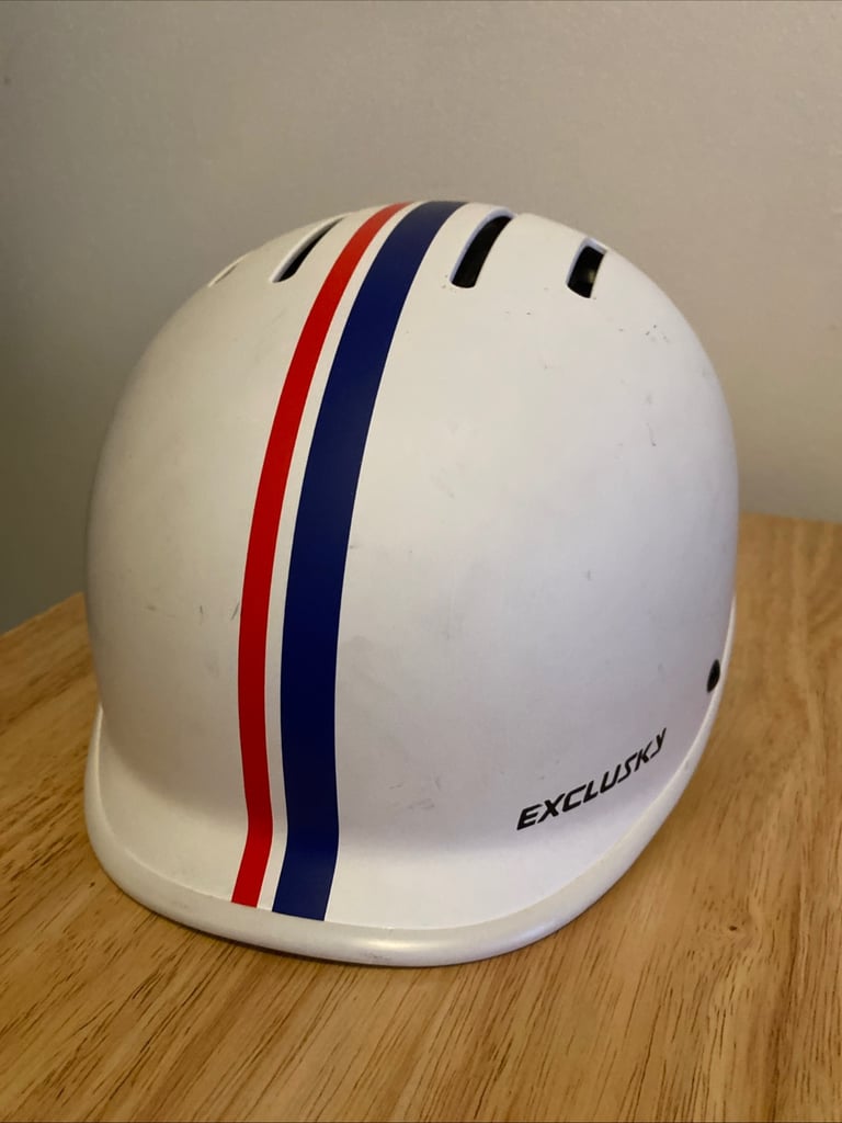 Bike helmet Exclusky unisex white. Size (see description ) 