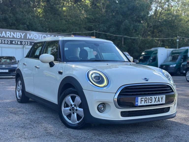 2019 MINI Hatch 1.5 Cooper Classic II 5dr Auto HATCHBACK Petrol Automatic