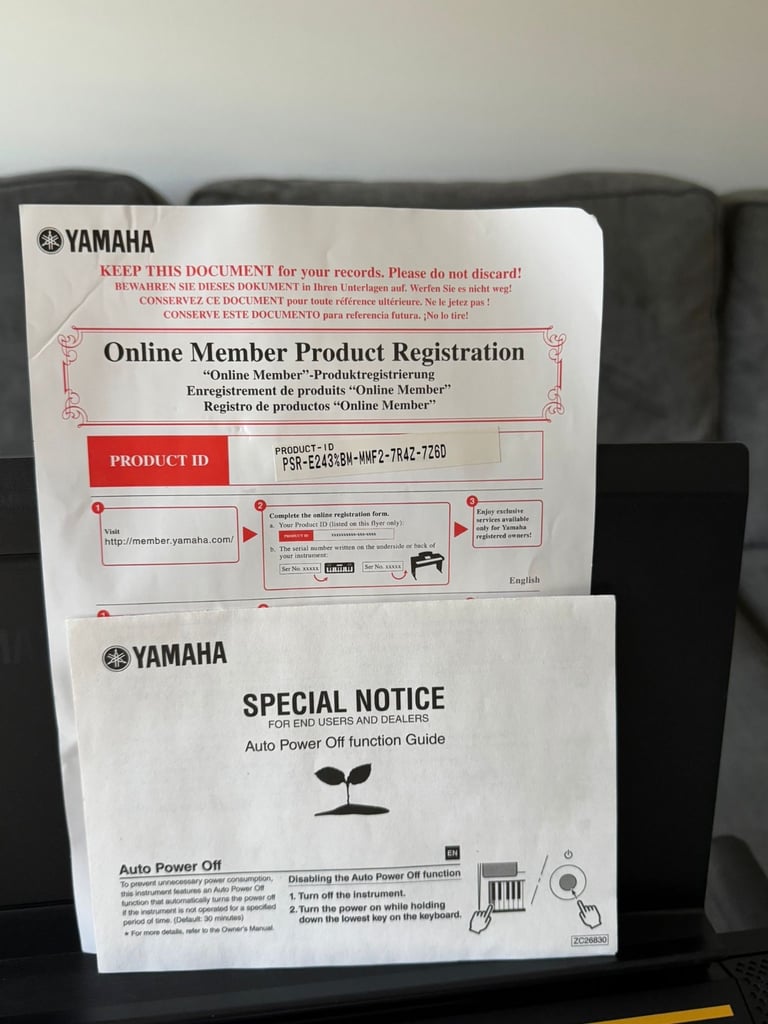 Yamaha electric keyboard 