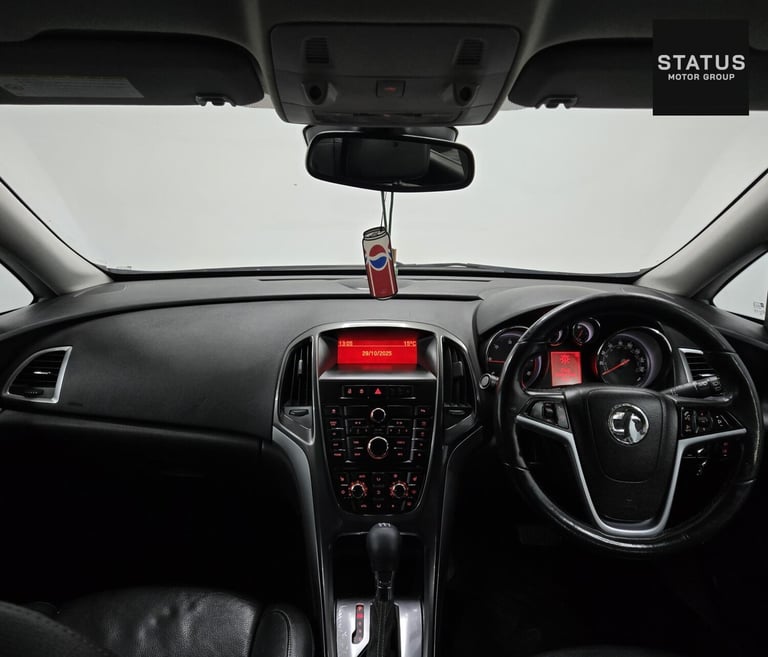2013 Vauxhall Astra 2.0 CDTi 16V Elite [165] 5dr Auto HATCHBACK DIESEL Automatic