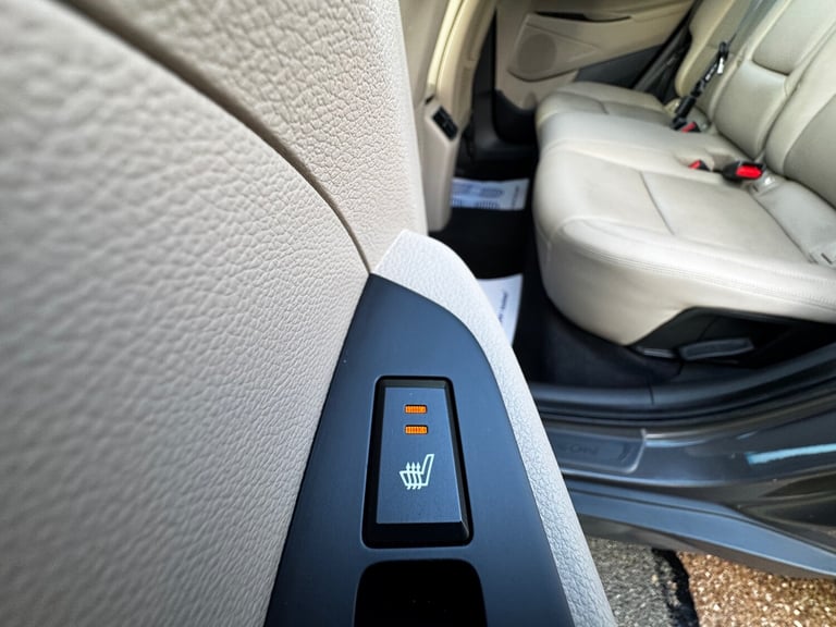 2017 Hyundai TUCSON 1.7 CRDi Blue Drive Premium 5dr 2WD SUV Diesel Manual