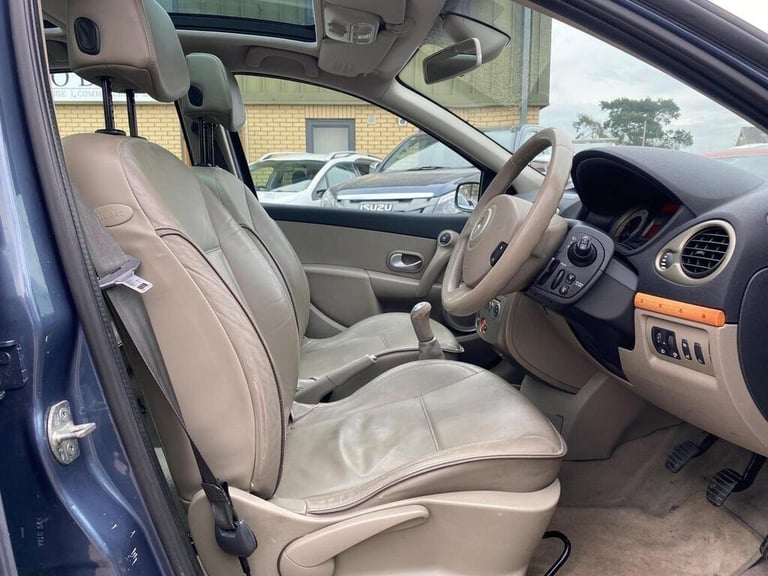 2007 Renault Clio 1.6 VVT Initiale 5dr HATCHBACK PETROL Manual