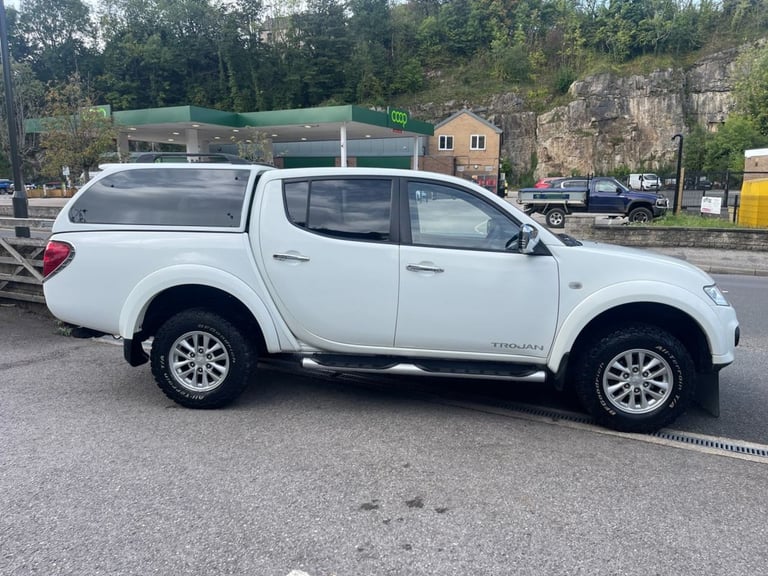 2014 64 MITSUBISHI L200 2.5 DI-D TROJAN D/CAB 4DR DIESEL MANUAL 4WD EURO 5 *TOW