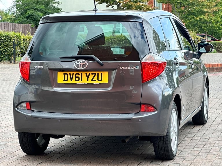 2011 Toyota Verso 1.33 Dual VVT-i T Spirit Euro 5 5dr MPV Petrol Manual