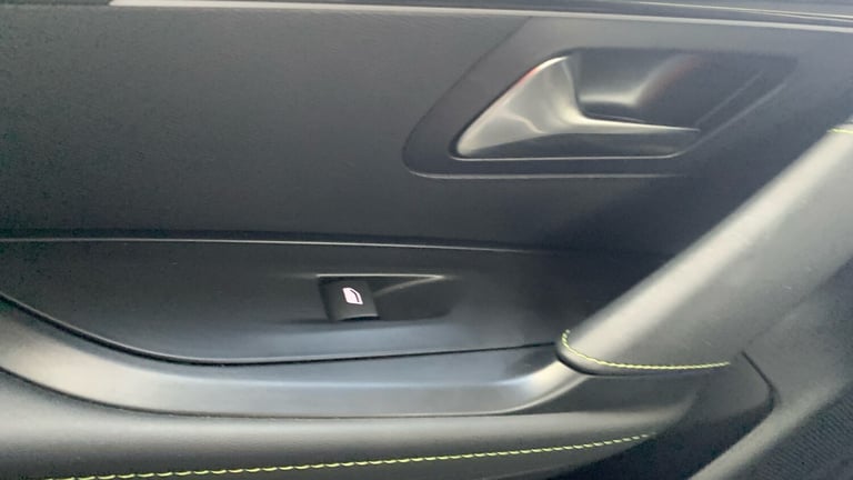 2024 Peugeot 208 1.2 HYBRID GT Hatchback 5dr Petrol Hybrid e-DSC6 Euro 6 (s/s) (136 ps) Hatchback...