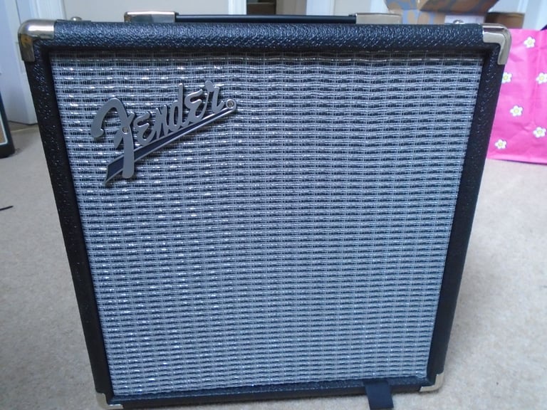 Fender Rumble V3 15 Bass Amp