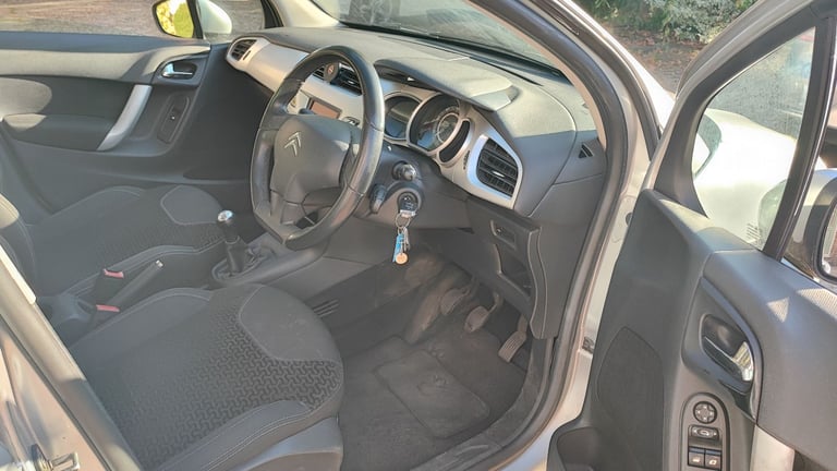 Citroen, C3, Hatchback, 2011, Manual, 1398 (cc),5 doors - Image 9
