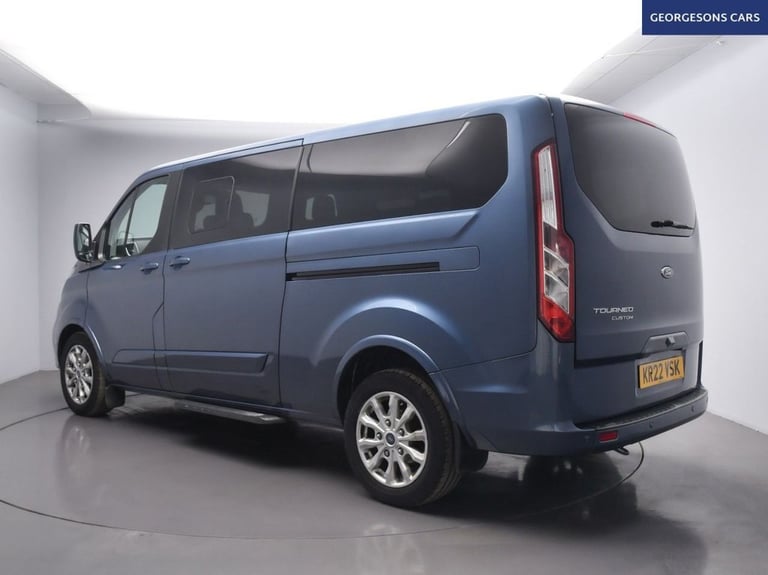 2022 Ford Tourneo Custom 2.0 320 EcoBlue Titanium Minibus Double Cab 5dr Diesel Auto L2 Euro 6 (s...