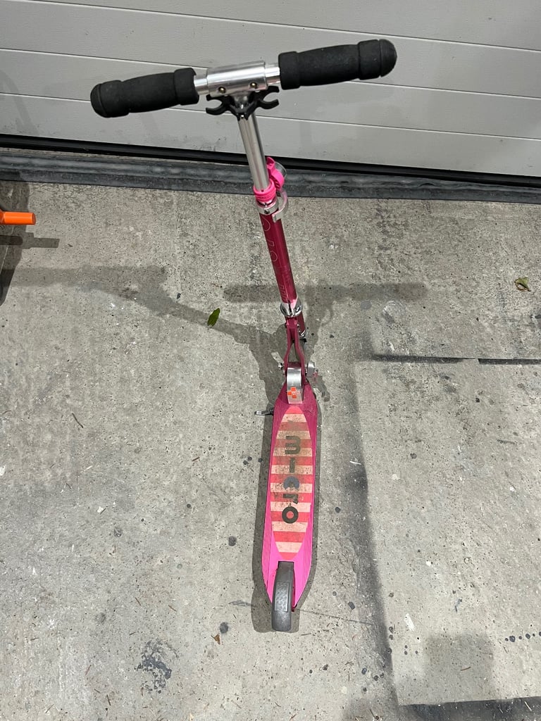 image for Kids Pink Micro Scooter