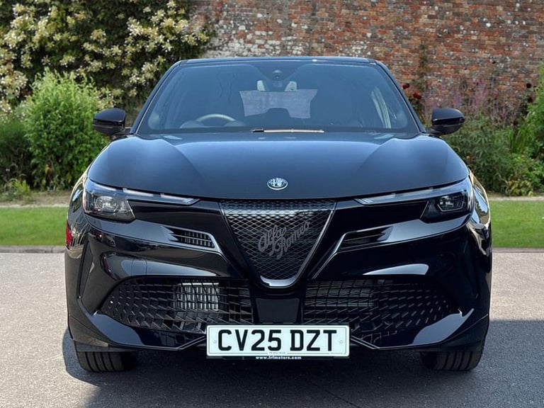 2025 Alfa Romeo Junior 1.2 Turbo Ibrida 5dr Auto Automatic Hatchback Petrol Automatic