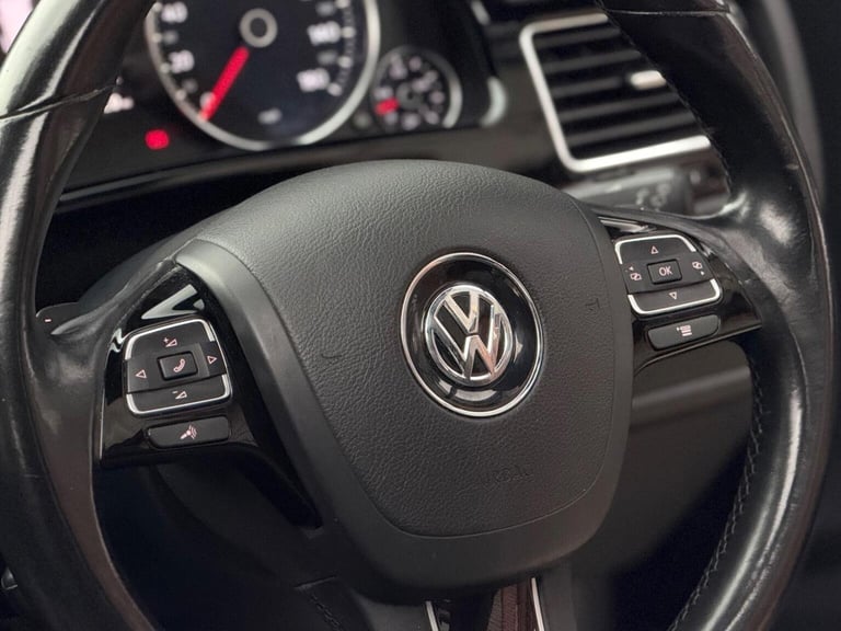 VOLKSWAGEN TOUAREG 3.0 TDI V6 BlueMotion Tech R-Line Tiptronic 4WD Euro 5 (s/s)