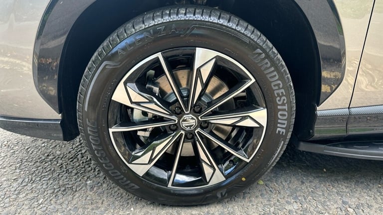 2025 MG MG HS 1.5 T-GDI PHEV Trophy 5dr Auto Hatchback Petrol Parallel PHEV Automatic