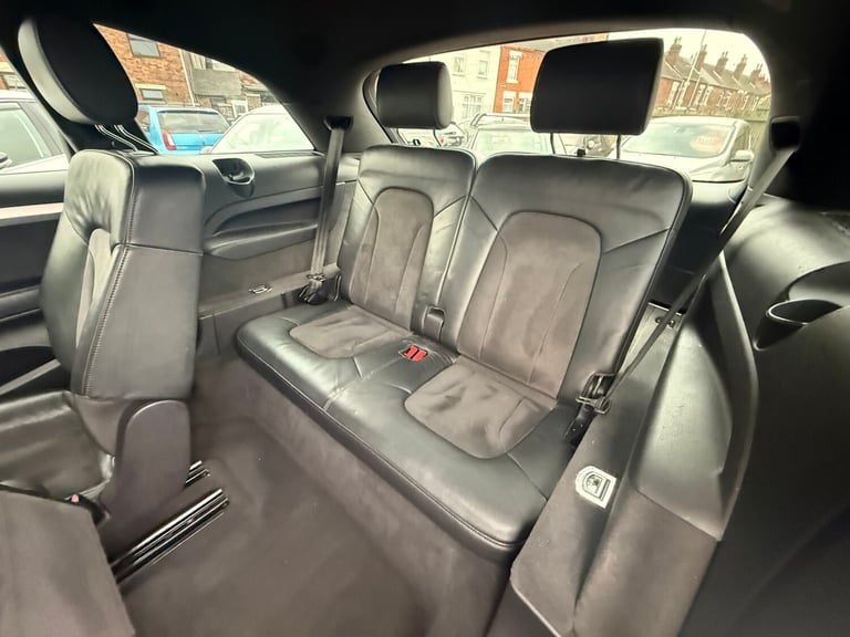 2010 Audi Q7 3.0 TDI Quattro S Line 5dr Tip Auto ESTATE Diesel Automatic