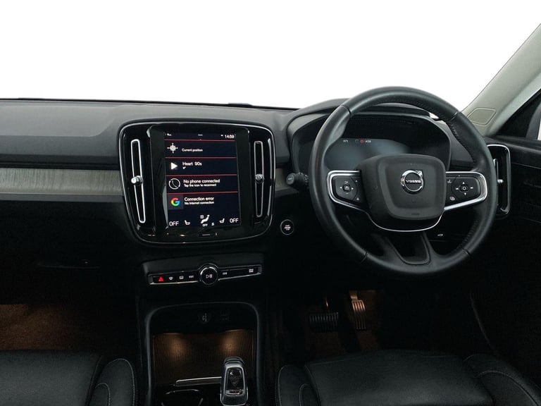 2020 Volvo XC40 2.0 B4P Inscription Pro 5dr Auto Crossover/SUV PETROL Automatic