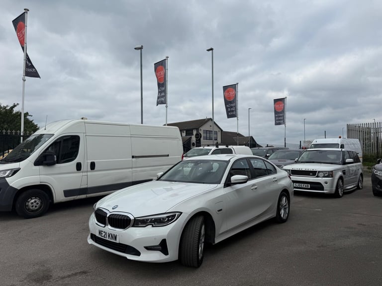 2021 BMW 3 Series 2.0 330e 12kWh SE Pro Auto Euro 6 (s/s) 4dr SALOON Petrol/Electric Hybrid Autom...