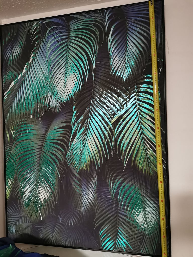 picture pano 140cm*100cm, very beautifully shines the mirror green account when the light hits,