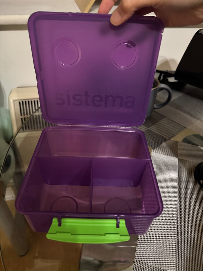 Sistema Lunch Box Cube Shaped, 1.4 litres, Purple (with a gift)