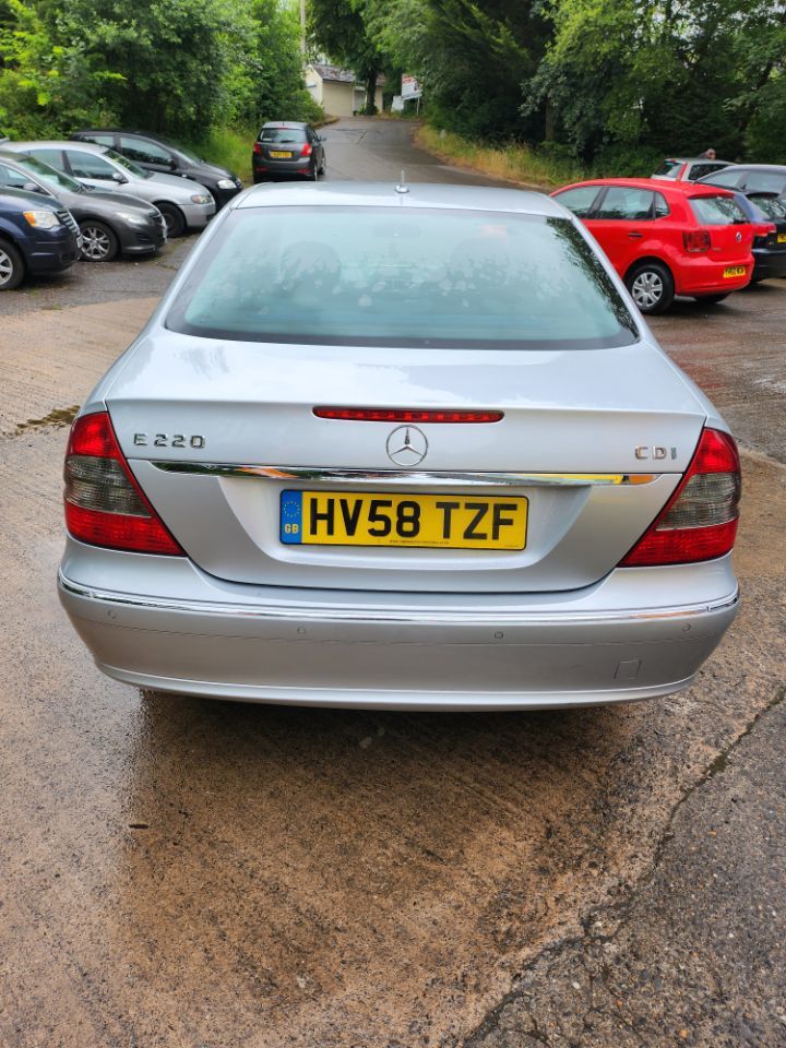  Mercedes-Benz E Class E220 CDI Elegance 4dr Tip Auto Diesel