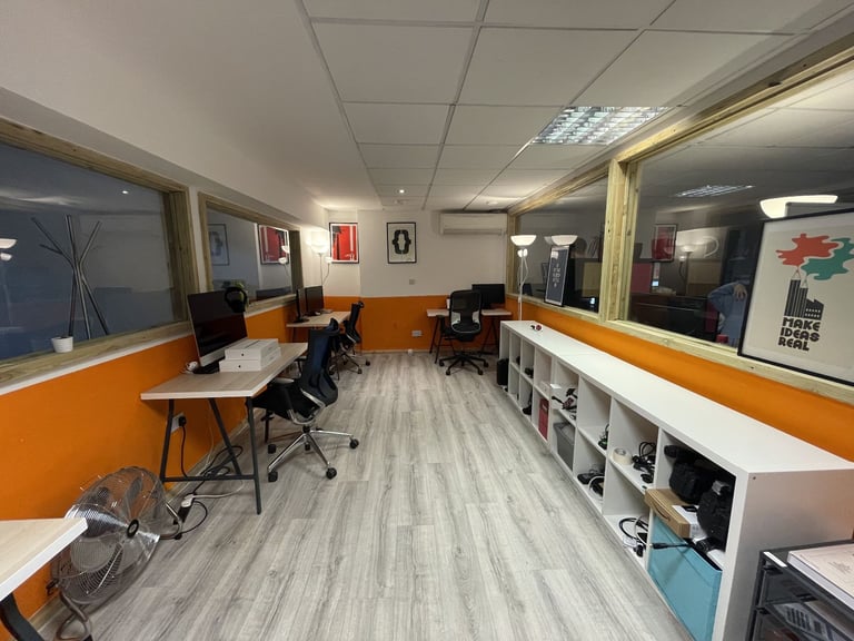 image for Office | Creative Space | Workspace | Commercial Unit | Desk in Hackney East London E9