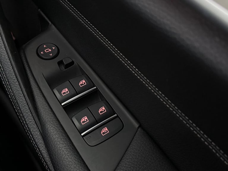 2020 BMW 5 Series 520d SE 4dr Auto SALOON DIESEL Automatic