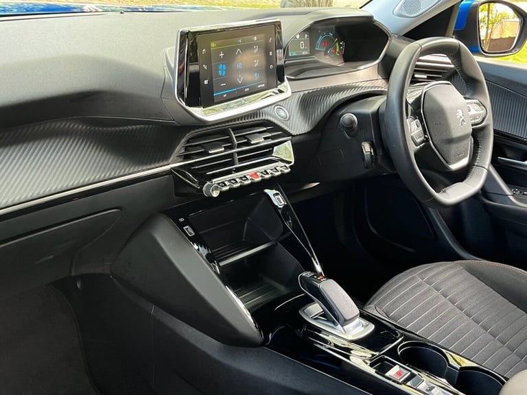 2021 Peugeot E-2008 50kWh Active Premium SUV 5dr Electric Auto (136 ps) HATCHBACK ELECTRIC Automatic