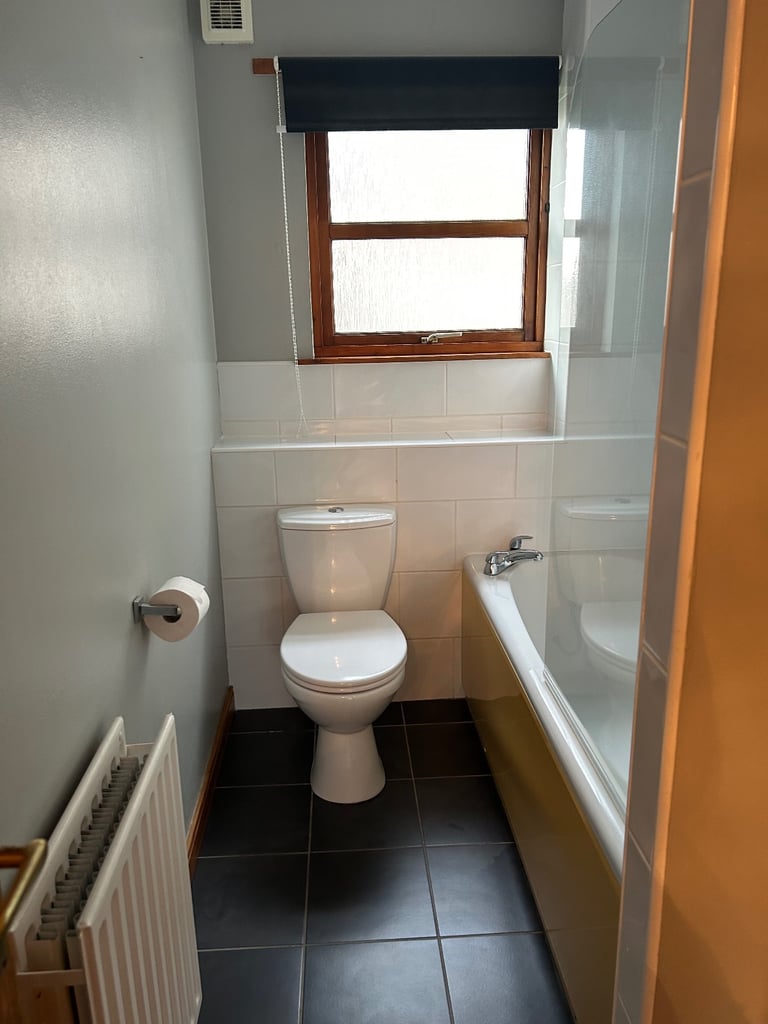 Furnished first floor flat in central Dunfermline 