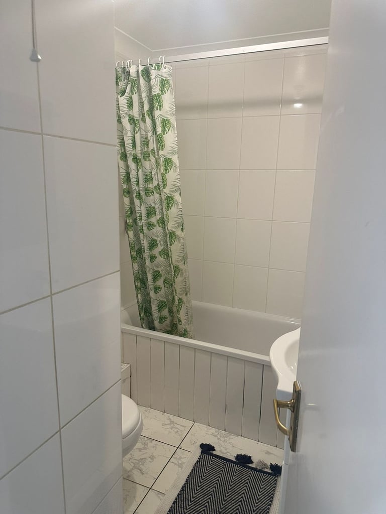 2 Bed Split Level Flat in Central Reading (RG1)