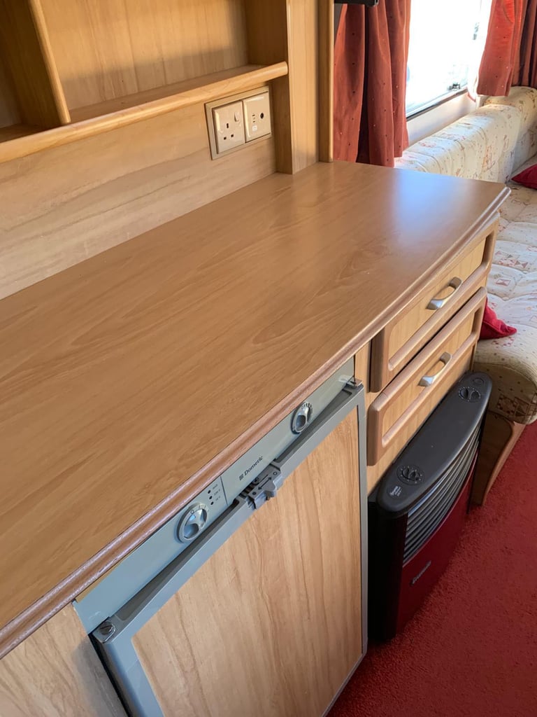 2005 caravan 