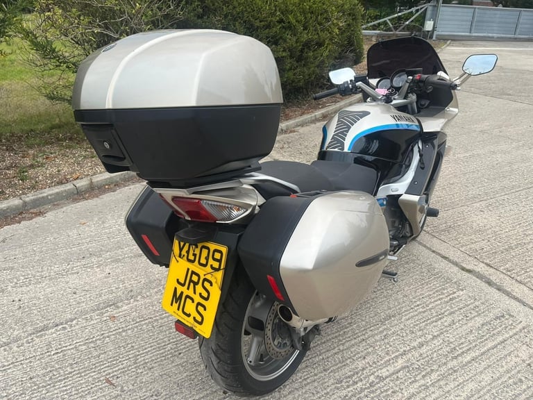 2009 09 YAMAHA FJR1300A FJR 1300 ABS ST TOURER 1 OWNERFJR1300HISTORY NEW MOT
