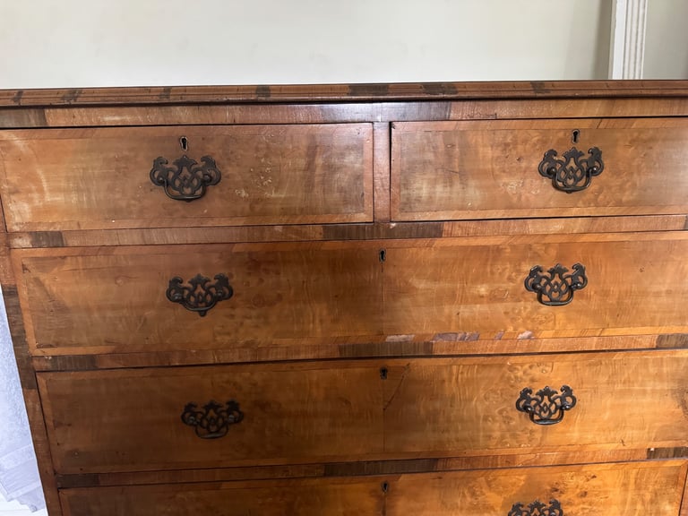 antique chest of drawers 