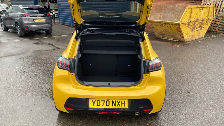 2020 Peugeot 208 1.2 PureTech 100 GT Line 5dr EAT8 Petrol Hatchback Hatchback Petrol Automatic