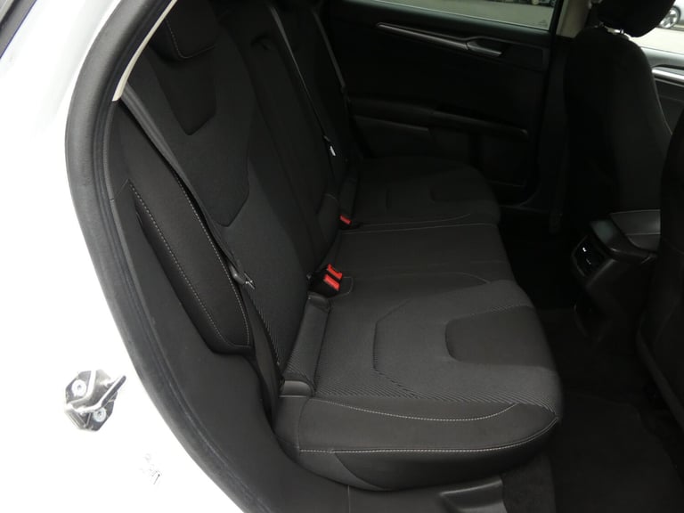 2016 Ford Mondeo 2.0 TDCi 180 Titanium 5dr ESTATE Diesel Manual